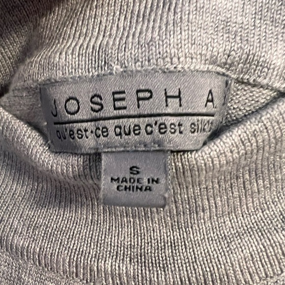 Joseph A gray sweater Small - Picture 4 of 4
